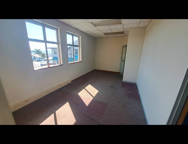 93M² OFFICE TO LET IN EMPANGENI CENTRAL